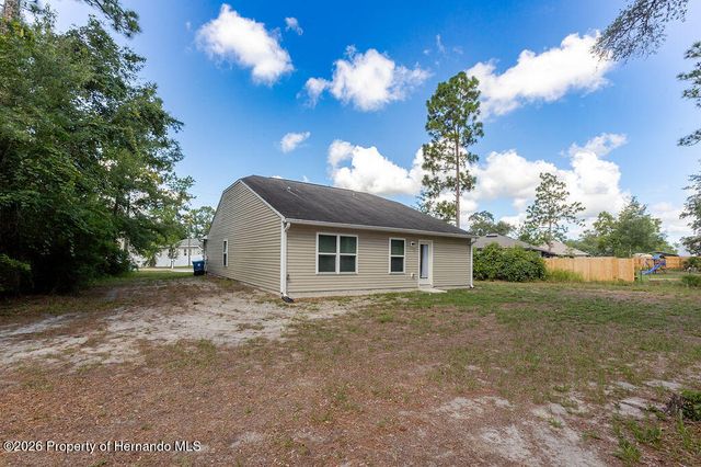 12307 Millington Avenue, Weeki Wachee, FL 34614