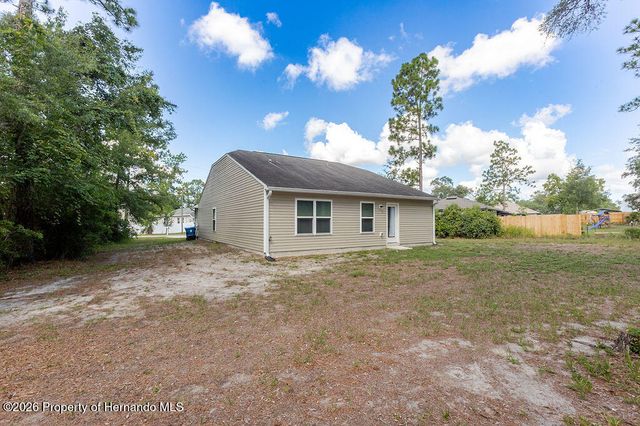 12307 Millington Avenue, Weeki Wachee, FL 34614