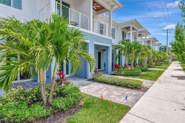 4680 SE Manatee Way, Stuart, FL 34997