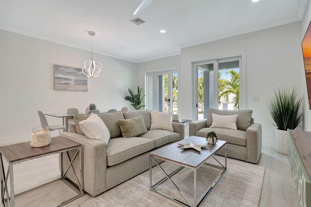 4680 SE Manatee Way, Stuart, FL 34997
