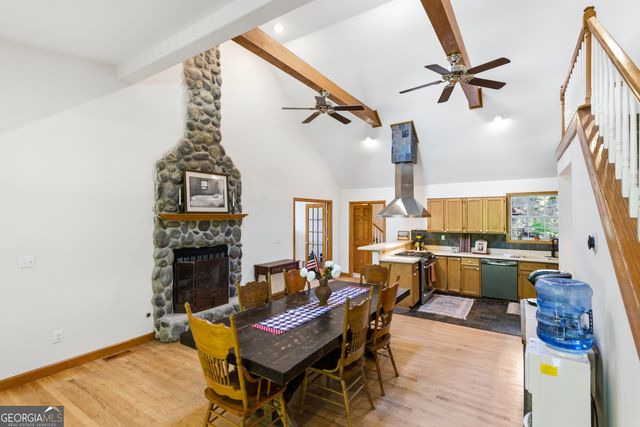 3554 Martin Creek Drive, Gainesville, GA 30506