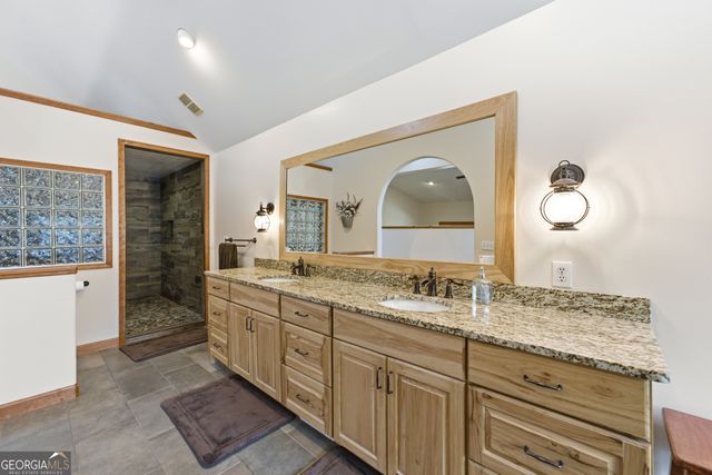 3554 Martin Creek Drive, Gainesville, GA 30506
