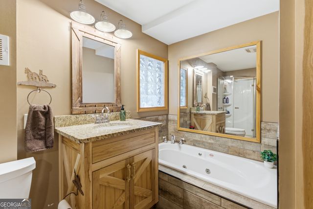 3554 Martin Creek Drive, Gainesville, GA 30506