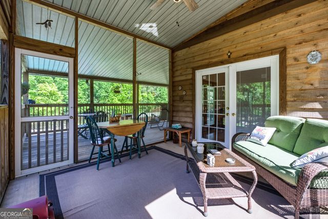 3554 Martin Creek Drive, Gainesville, GA 30506