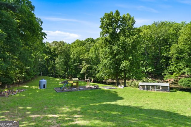 3554 Martin Creek Drive, Gainesville, GA 30506