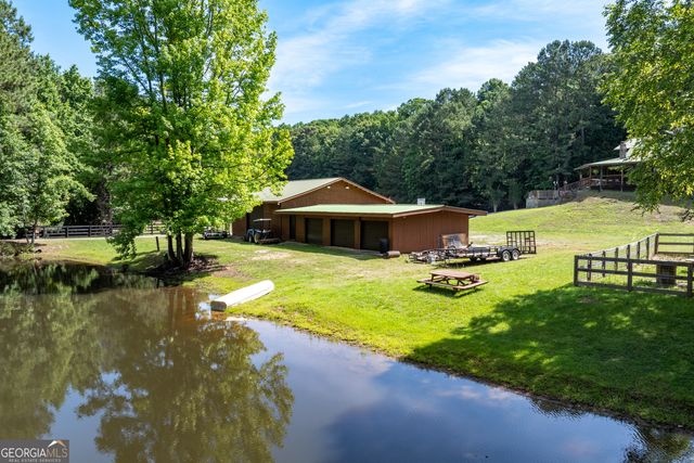 3554 Martin Creek Drive, Gainesville, GA 30506