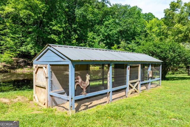 3554 Martin Creek Drive, Gainesville, GA 30506