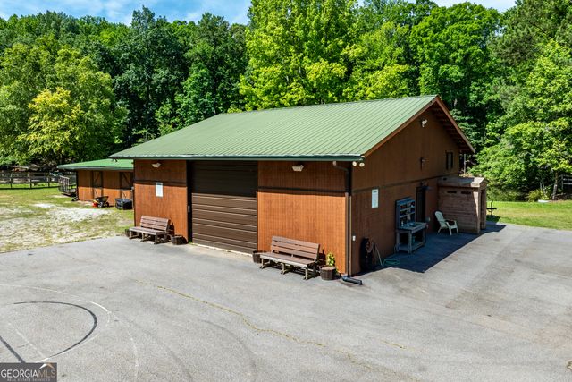 3554 Martin Creek Drive, Gainesville, GA 30506