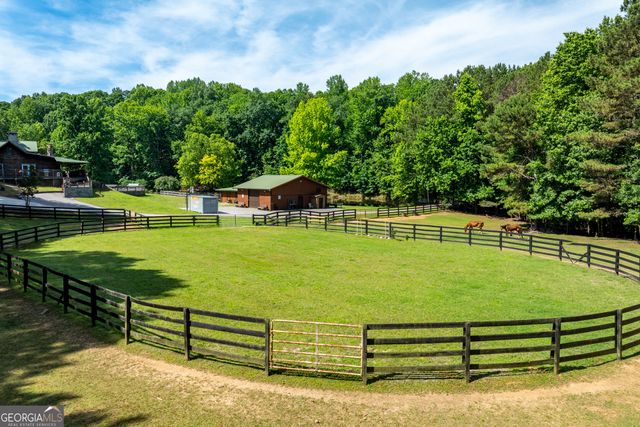 3554 Martin Creek Drive, Gainesville, GA 30506