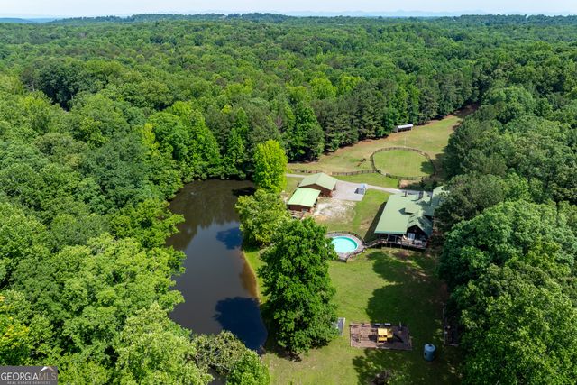 3554 Martin Creek Drive, Gainesville, GA 30506