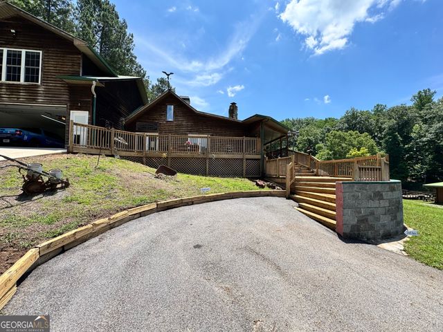 3554 Martin Creek Drive, Gainesville, GA 30506