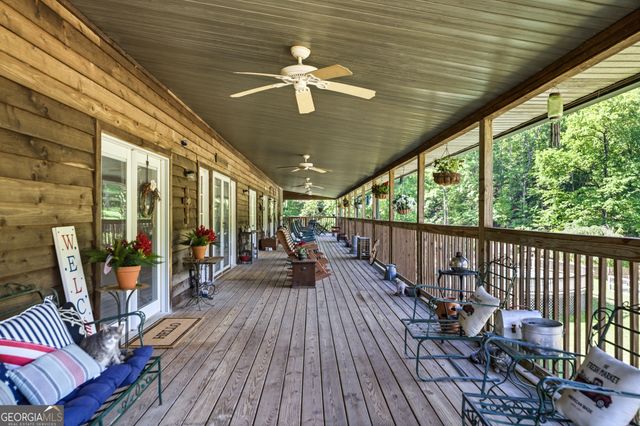 3554 Martin Creek Drive, Gainesville, GA 30506