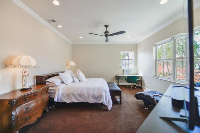 1448 Mariner Way, Hollywood, FL 33019