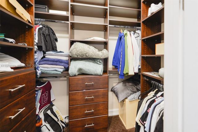 1448 Mariner Way, Hollywood, FL 33019