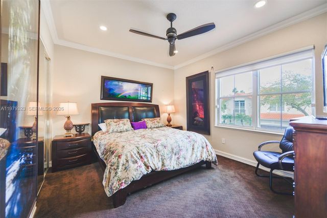 1448 Mariner Way, Hollywood, FL 33019