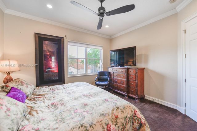 1448 Mariner Way, Hollywood, FL 33019