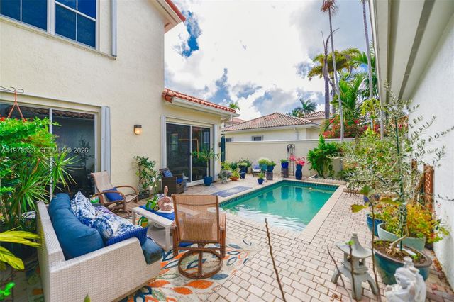 1448 Mariner Way, Hollywood, FL 33019