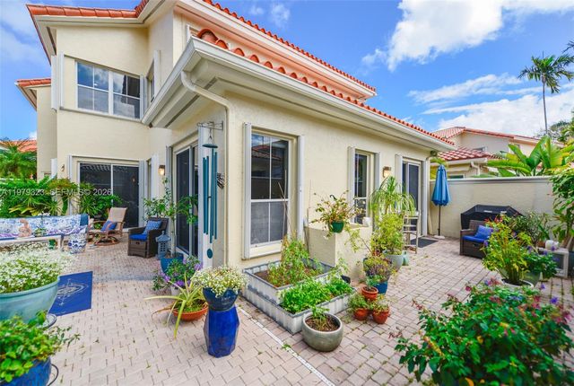 1448 Mariner Way, Hollywood, FL 33019