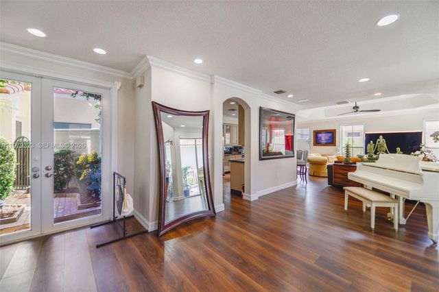 1448 Mariner Way, Hollywood, FL 33019