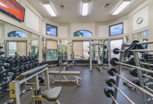 1448 Mariner Way, Hollywood, FL 33019