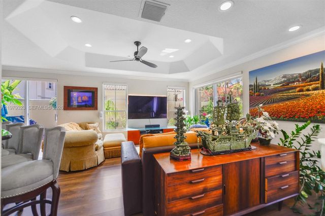 1448 Mariner Way, Hollywood, FL 33019