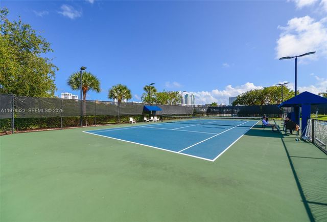 1448 Mariner Way, Hollywood, FL 33019