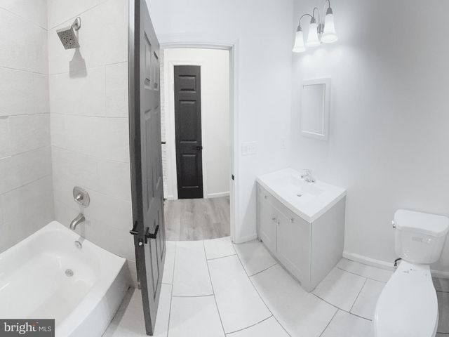 2142 PENROSE AVE, Baltimore, MD 21223