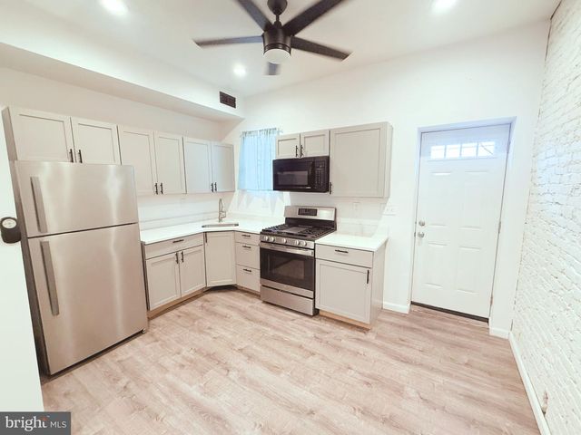 2142 PENROSE AVE, Baltimore, MD 21223