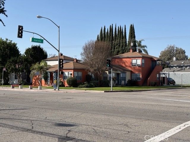 4255 N Bellflower, Long Beach, CA 90808