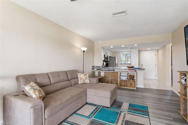 12538 SW Kingsway CIR # 505, Lake Suzy, FL 34269