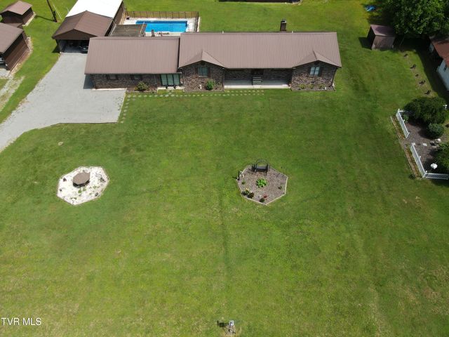 1528 Irondale Road, Big Stone Gap, VA 24219