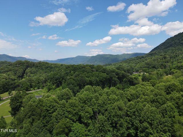 1528 Irondale Road, Big Stone Gap, VA 24219