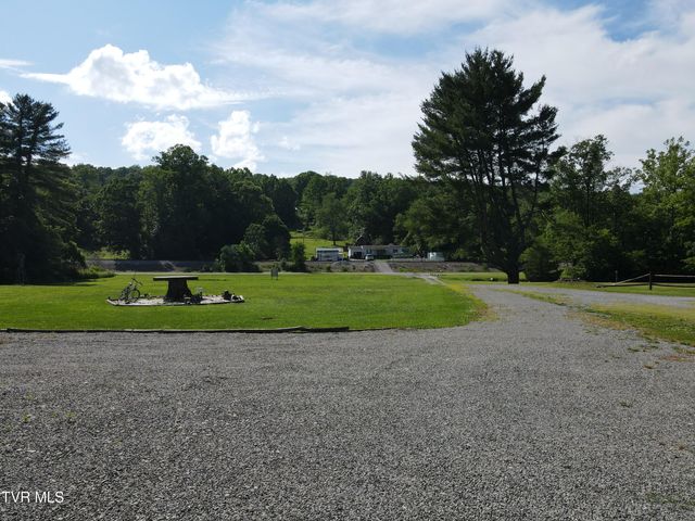 1528 Irondale Road, Big Stone Gap, VA 24219