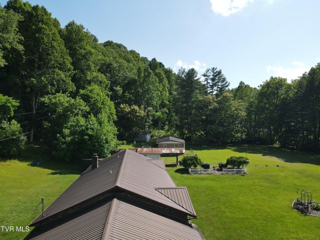1528 Irondale Road, Big Stone Gap, VA 24219