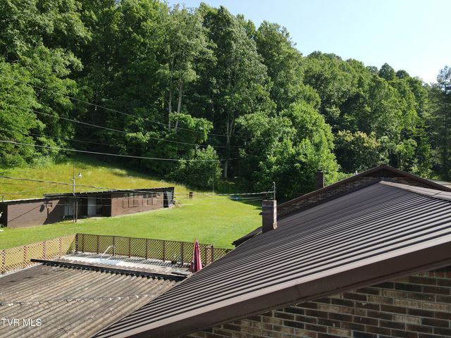 1528 Irondale Road, Big Stone Gap, VA 24219