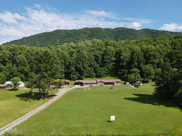 1528 Irondale Road, Big Stone Gap, VA 24219