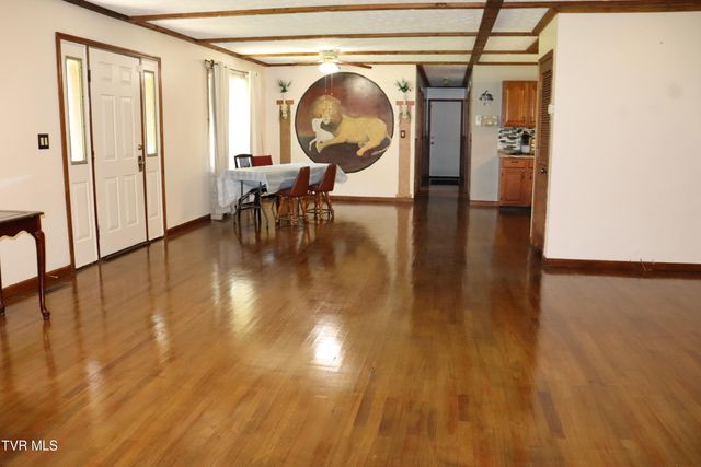 1528 Irondale Road, Big Stone Gap, VA 24219