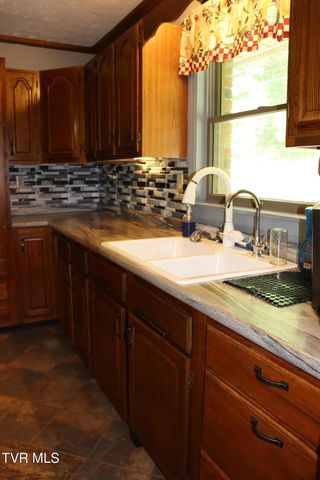 1528 Irondale Road, Big Stone Gap, VA 24219