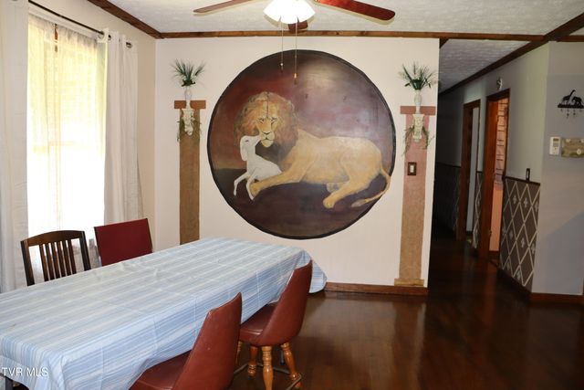 1528 Irondale Road, Big Stone Gap, VA 24219