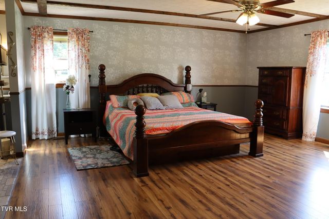 1528 Irondale Road, Big Stone Gap, VA 24219