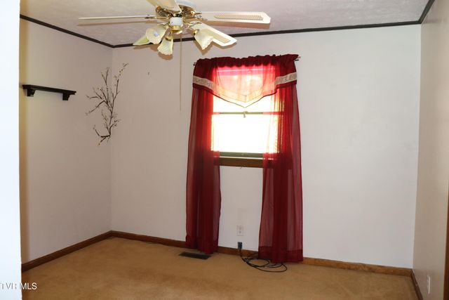 1528 Irondale Road, Big Stone Gap, VA 24219