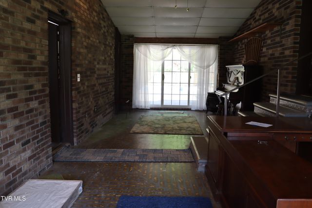 1528 Irondale Road, Big Stone Gap, VA 24219