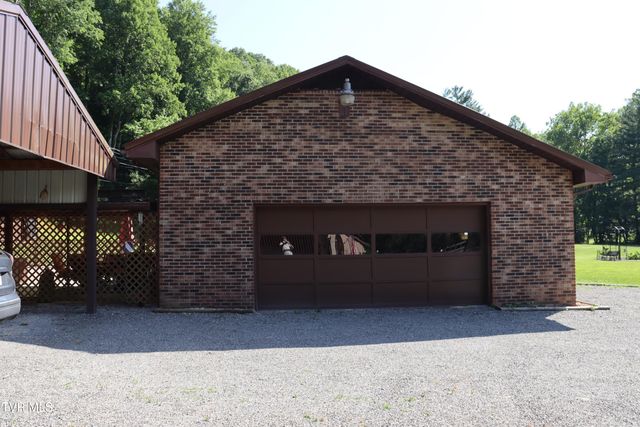 1528 Irondale Road, Big Stone Gap, VA 24219
