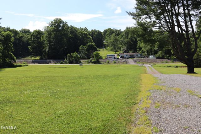 1528 Irondale Road, Big Stone Gap, VA 24219