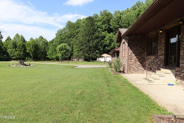 1528 Irondale Road, Big Stone Gap, VA 24219