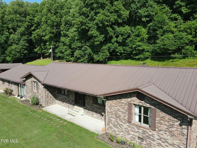 1528 Irondale Road, Big Stone Gap, VA 24219