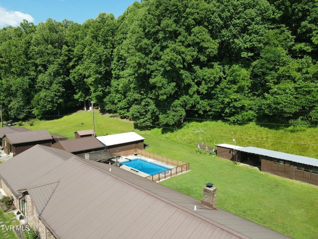 1528 Irondale Road, Big Stone Gap, VA 24219