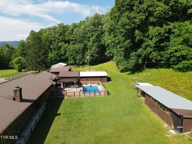 1528 Irondale Road, Big Stone Gap, VA 24219
