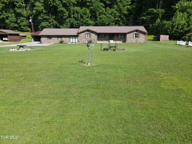 1528 Irondale Road, Big Stone Gap, VA 24219