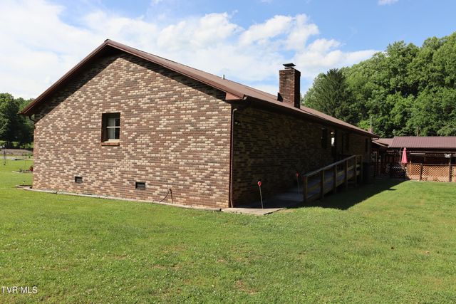 1528 Irondale Road, Big Stone Gap, VA 24219